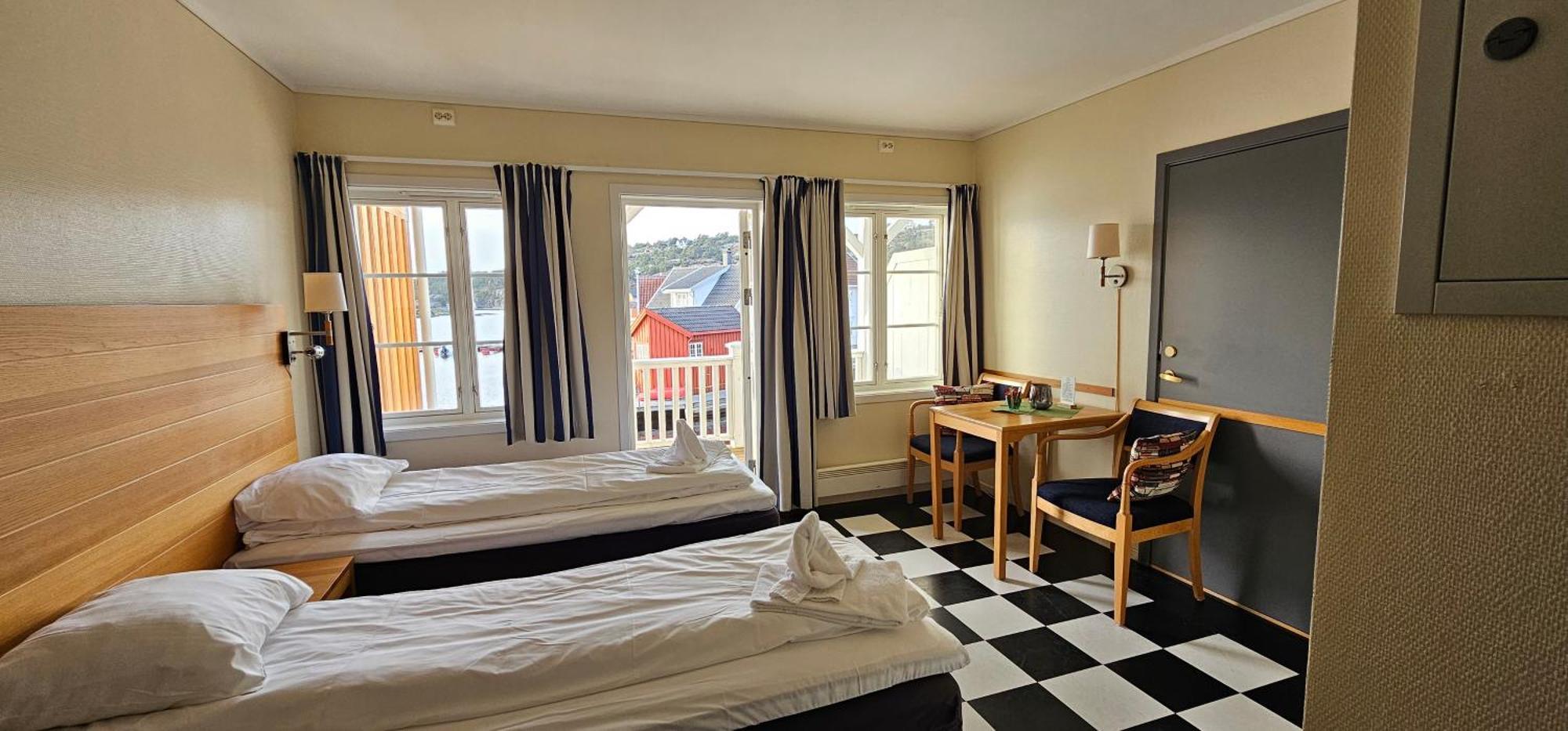 Hotel Lyngorporten Gjeving Dış mekan fotoğraf